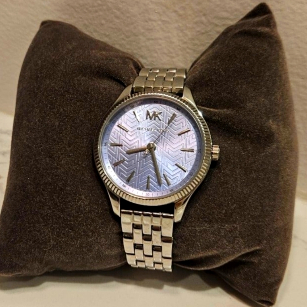 Michael Kors Silver and Blue Patterned Watch